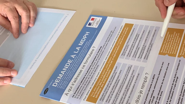 Compléter un dossier MDPH en ligne : guide pratique pour adultes et travailleurs en situation de handicap